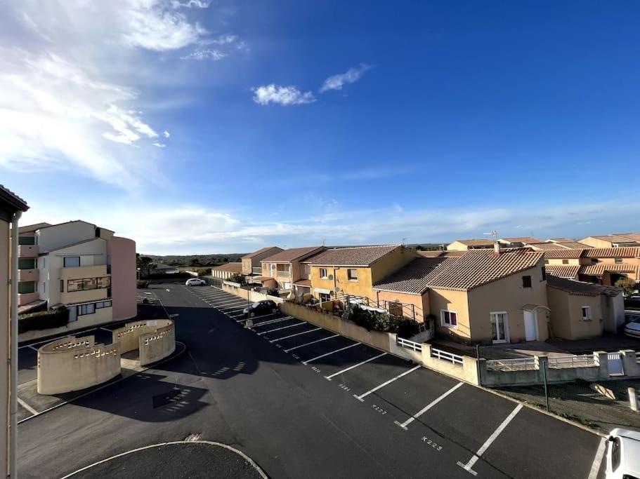 St-Pierre-La-Mer, Bel Appartement A Dans Residence Avec Piscine Et Tennis Entre 5 Et 10 Min De La Plage Fleury  Luaran gambar