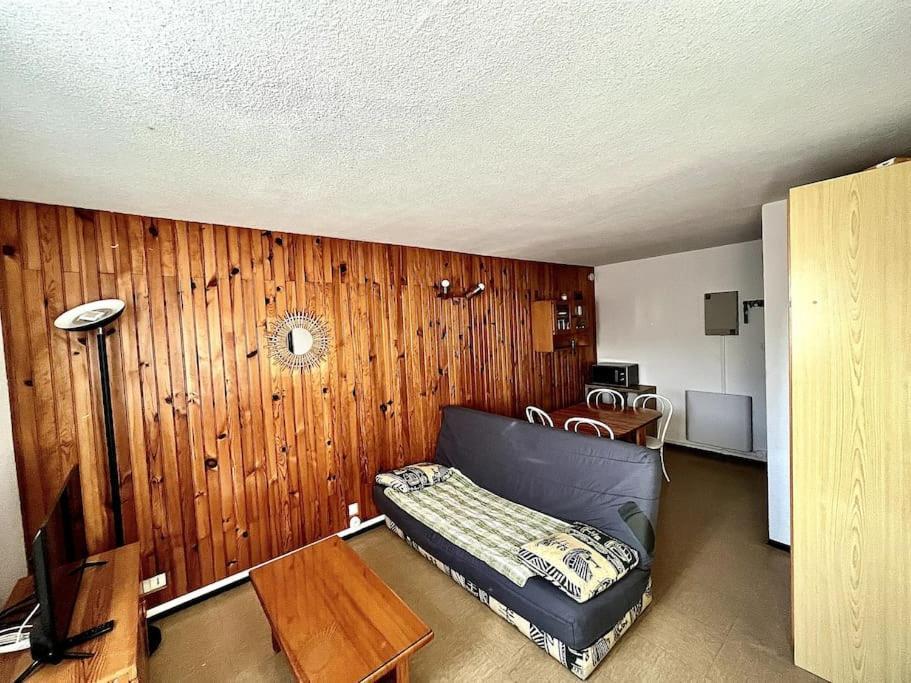 St-Pierre-La-Mer, Bel Appartement A Dans Residence Avec Piscine Et Tennis Entre 5 Et 10 Min De La Plage Fleury  Luaran gambar