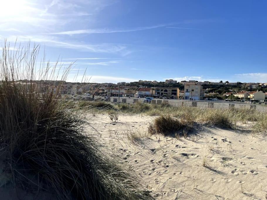 St-Pierre-La-Mer, Bel Appartement A Dans Residence Avec Piscine Et Tennis Entre 5 Et 10 Min De La Plage Fleury  Luaran gambar